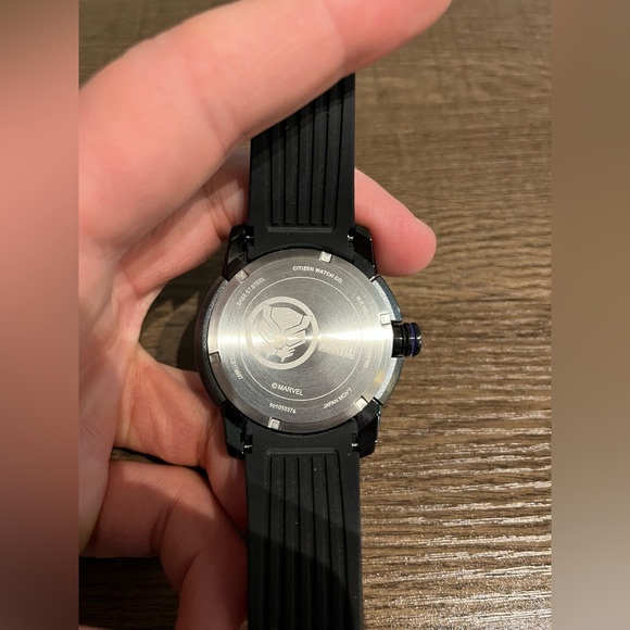 Men’s Citizen Eco-Drive Black Panther Black IP Strap Watch- excellent condition! - Picture 7 of 8